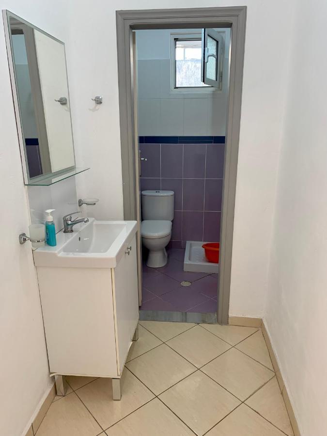 Vaso Apts Apartment Sarande Bagian luar foto